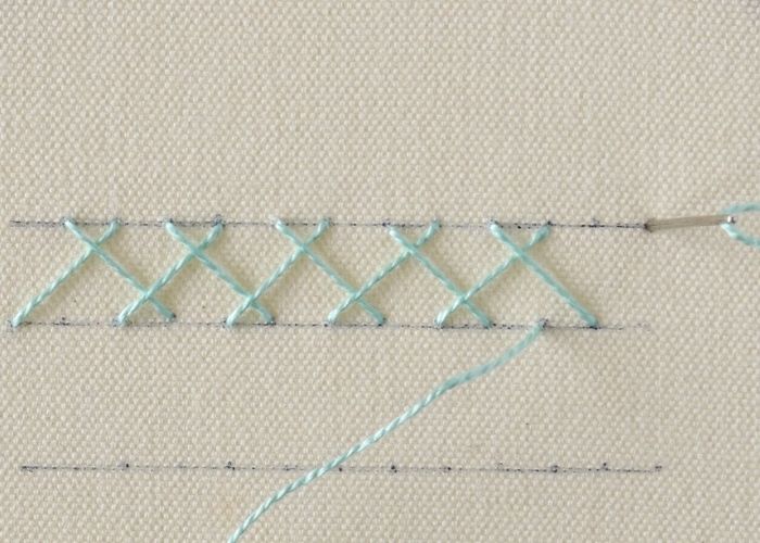 Point à chevrons cloué Étape 3