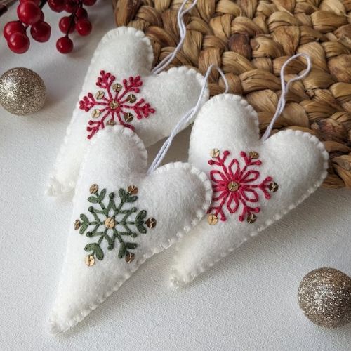 Filz Herz Ornamente - PDF Anleitung von Set von 3 Weihnachtsschmuck von HoopInBloom auf Etsy