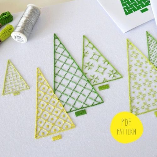 Yule Trees Handstickmuster für ein modernes und minimalistisches Urlaubsdesign von KFNeedleworkDesign auf Etsy