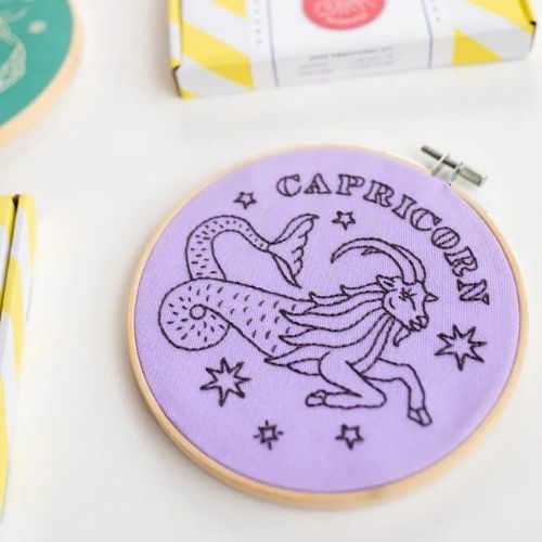 Astrologie-Stickmuster von CottonClara auf Etsy_Capricorn