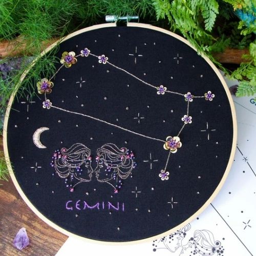 Gemini Zodiac Hand Stickmuster von TheMidnightWren auf Etsy