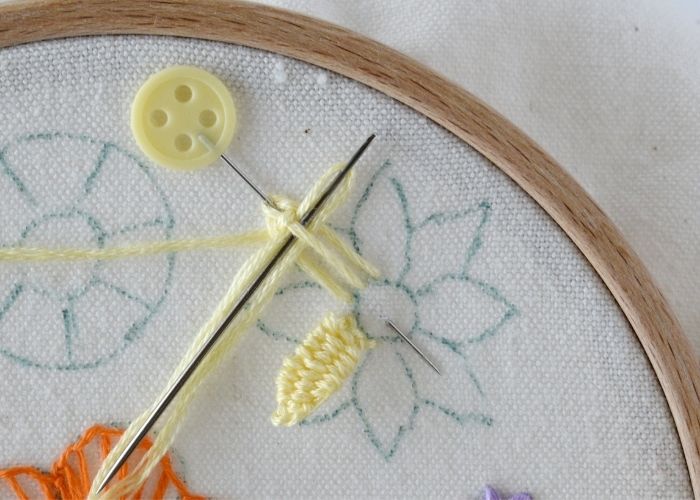 Detached Woven Picot Stitch step 2 image